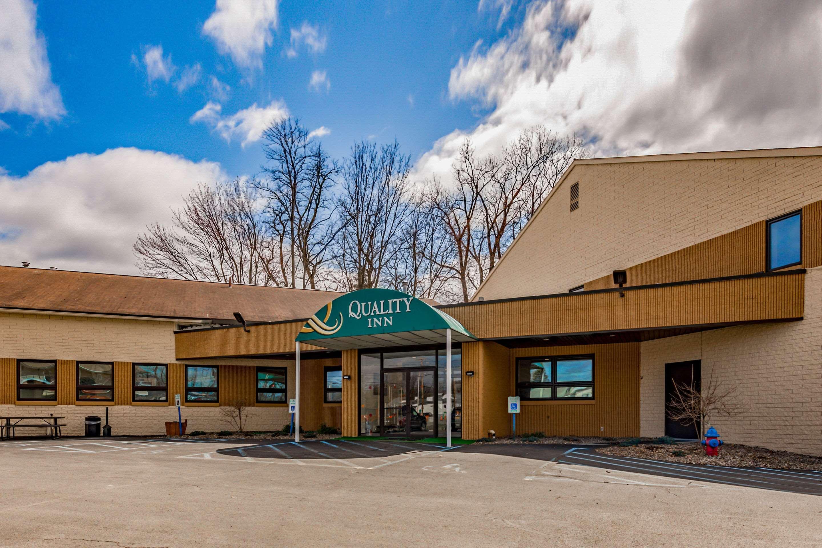 Quality Inn Schenectady - Albany Exterior photo